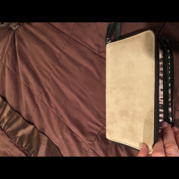 Wallet SOLD - Picture 4 of 4